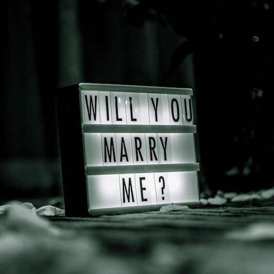 lightbox with will you marry me