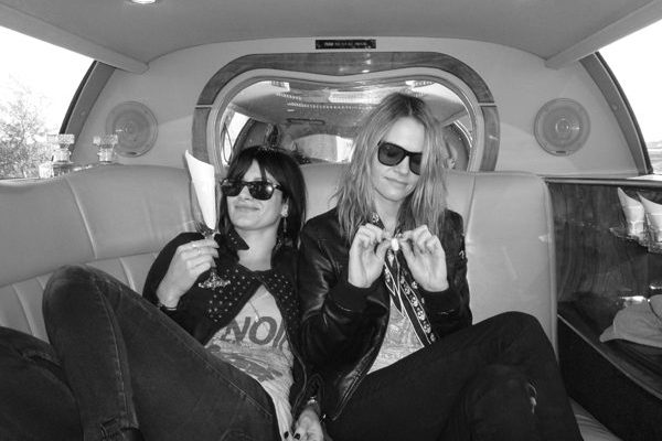 Leisha Hailey (r) and Camila Grey