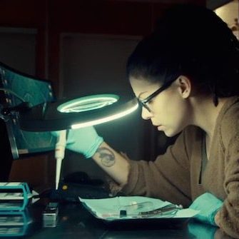 lotl-orphan-black-s05e02-recap-clutch-of-greed-Photo-115