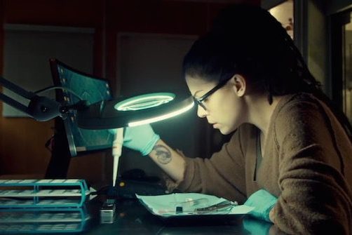 lotl-orphan-black-s05e02-recap-clutch-of-greed-Photo-115