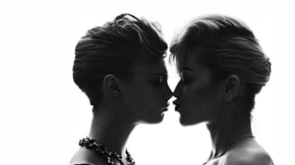 Cara-Delevingne-and-Rita-Ora-are-lesbian-dating-and-rumours-of-Kristen-Stewart-and-Dakota-Fanning-cover