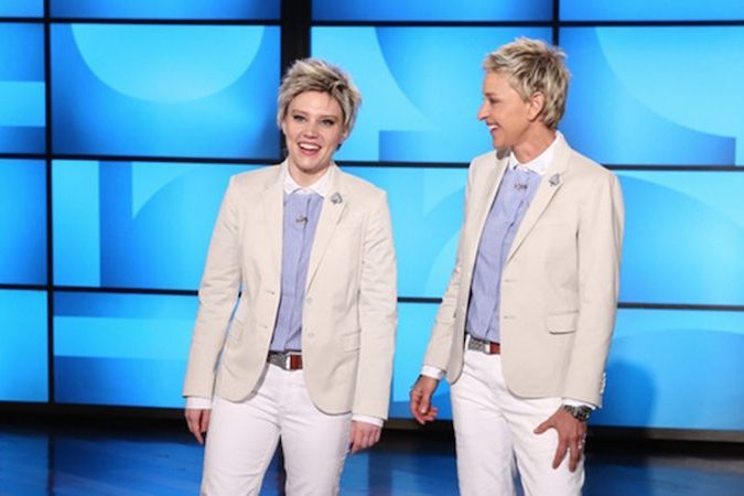 Kate McKinnon does Ellen in front of Ellen