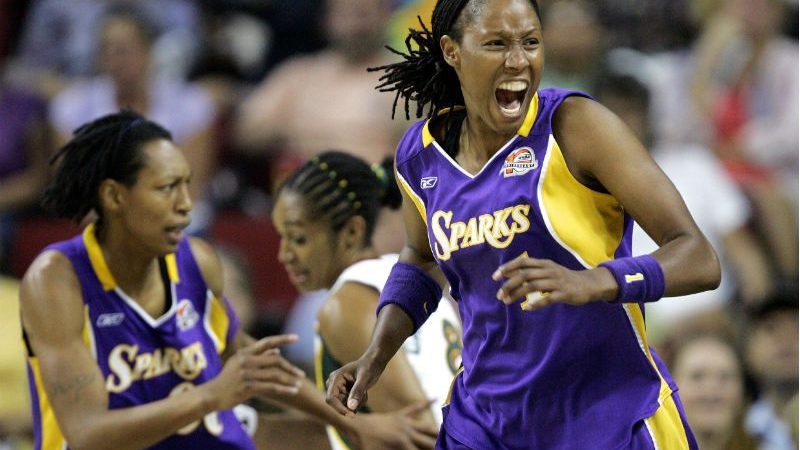 Chamique Holdsclaw playing for LA Sparks