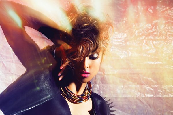 Anjulie rev_Music_Anjulie-1