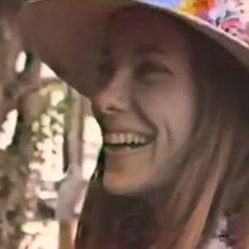 Marcheline Bertrand