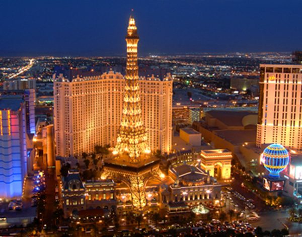 web_travel_destinations_usa_LasVegas_01