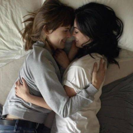 New Lesbian Web Series With A French Twist