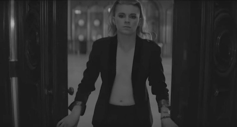 Lynn Gunn is hot and gay PVRIS Is Back And Lynn Gunn Is Hotter Than Ever