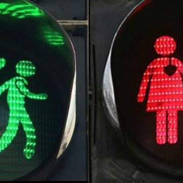 Gay & Lesbian Pedestrian Lights in Vienna