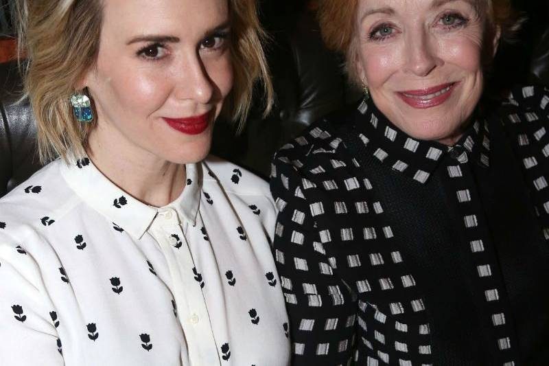 Holland Taylor Award-Winning Actress Comes Out