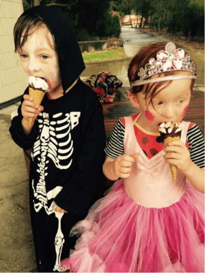 small kids dressed up for Halloween