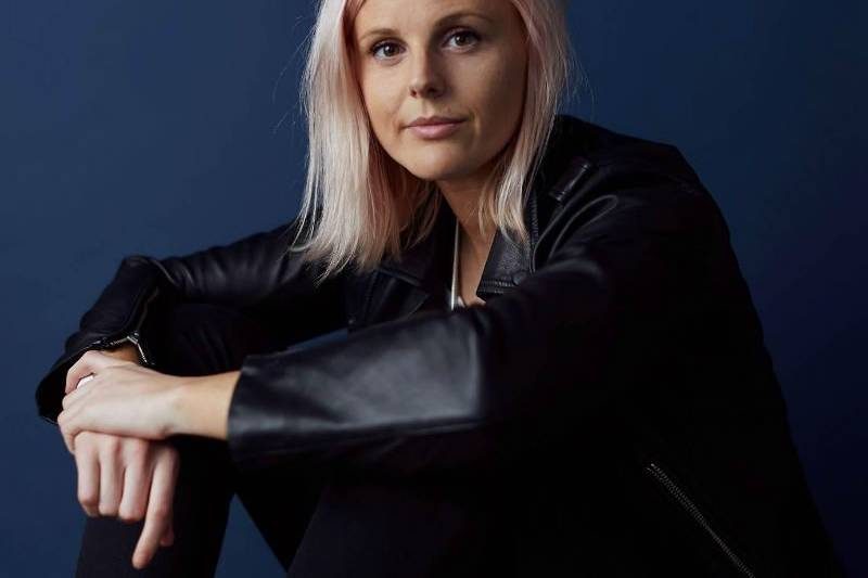 Robyn Exton