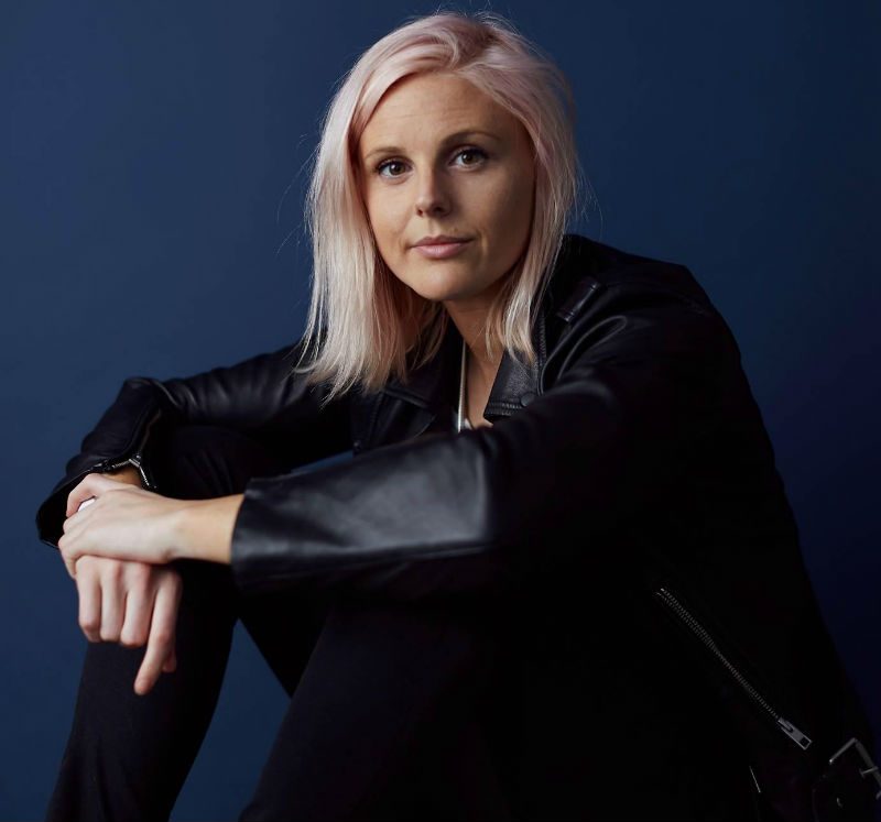 Robyn Exton